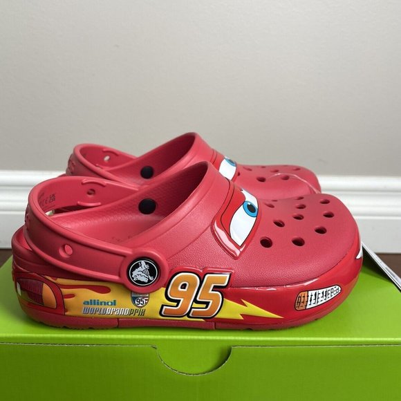 Size 1J - Crocs Classic Clog Lightning McQueen Preschool Disney Pixar Brand New - Picture 4 of 12